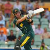 Clarke signs with Pune Warriors