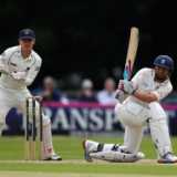 Borthwick boosts Durham hopes