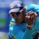 Pressure on SL to end on high - Chandimal