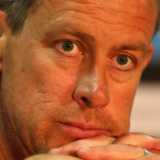 Giles denies tampering claims