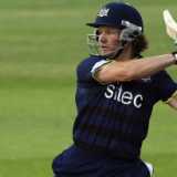 Marshall stars as Gloucs stroll to victory