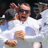 Graeme Swann retires mid-series