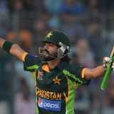 After lengthy wait, Fawad grabs his chances