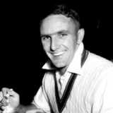 Alan Davidson, star of tied 1960 Test, dies at 92