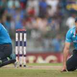 Cook rebukes Pietersen dig, again