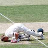 'I had a tear in my eye this morning' - Warner