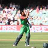 Mahmudullah, Rubel knock England out
