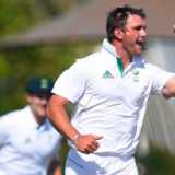 Lions hope to retain Viljoen