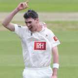 Magoffin's ten gives Sussex a sniff of victory