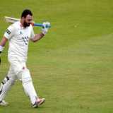 Brooks brings down the blinds on Sussex