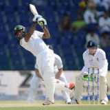 Malik's best, Shafiq equals Sobers