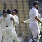 South Africa struggling at end of 20-wicket day