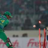'Low-scoring pitches not good practice for World T20' - Dhoni