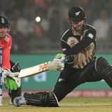 Sodhi, Munro return to New Zealand contract list