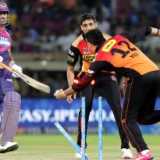 Switched-on Sunrisers foil Supergiants' best laid plans