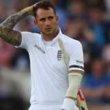 Hundred eludes Hales, wickets elude England