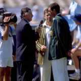 'The art of commentary isn't telling people what they are seeing'