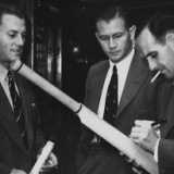 Oldest Test cricketer Lindsay Tuckett dies aged 97