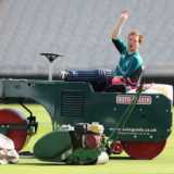 Strauss ramps up pressure on Morgan to commit to Bangladesh tour
