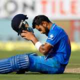 Slippery Kohli, airborne Mandeep