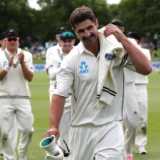 De Grandhomme, Raval make it New Zealand's day