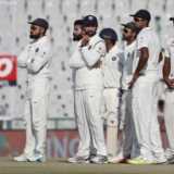 England on the brink, India look for five