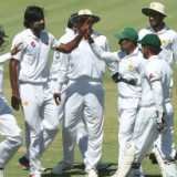 Pakistan quicks thrive, but batsmen stumble