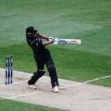 Knight Riders replace Russell with de Grandhomme