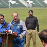 Arthur meets Pakistan's best domestic players in Lahore