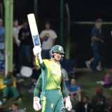 De Kock, Phehlukwayo keep up SA's dominant run