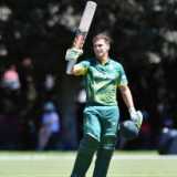 Van Tonder's double-hundred, Verreynne 97 highlight fifth round