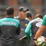 Mickey Arthur: 'We need to dish out a couple of hidings tonight'