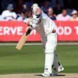 Dan Lawrence showcases talent with ton for Championship challengers Essex 