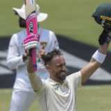 du Plessis misses a double but proves he's still the daddy for SA