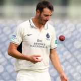 Toby Roland-Jones signs contract extension at Middlesex