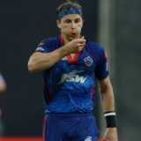 Injured Tom Curran to miss IPL 2022 and start of county season