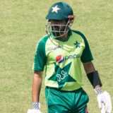 Babar laments 'painful performance', Malik lambasts 'unacquainted decision makers'
