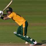 Hales 96* sets up Notts for narrow win over Durham