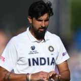 Ishant gets stitches on bowling hand