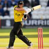 Phillips smacks 94* again as Gloucs sack Hove to top South Group