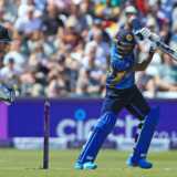 Sri Lanka cling onto crumbs of comfort as England look to roll on