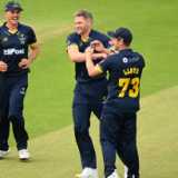 Glamorgan keep QF hopes alive in one-run thriller against Surrey