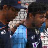 Concussion rules Mayank Agarwal out of first England Test