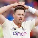 Ollie Robinson withdraws from County Select XI after more stiffness in back