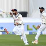 Siraj finishes England off as India script famous win
