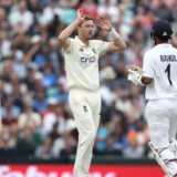 Right-arm similar offers England no X-factor on day of hard toil