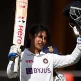 Mandhana glides and Raut walks before storm strikes