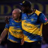 Bears survive late Derbyshire surge to win high-scoring thriller
