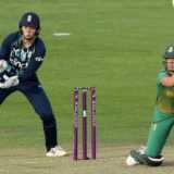 Kapp leaves England tour for family reasons