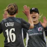 Emma Lamb, Kate Cross give Thunder first 50-over win of season